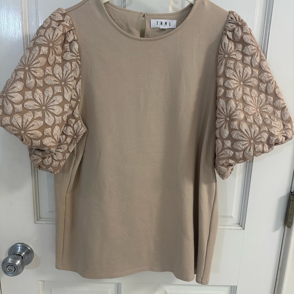 THML Beige Floral Puff Sleeve Blouse